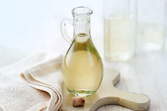 Vinegar is an effective agent that destroys the pathogens of mycoses