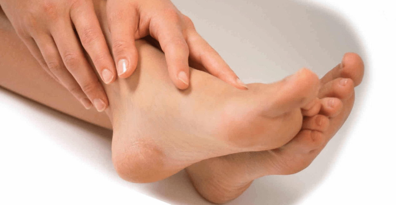 Fungal infections can affect the skin between the toes